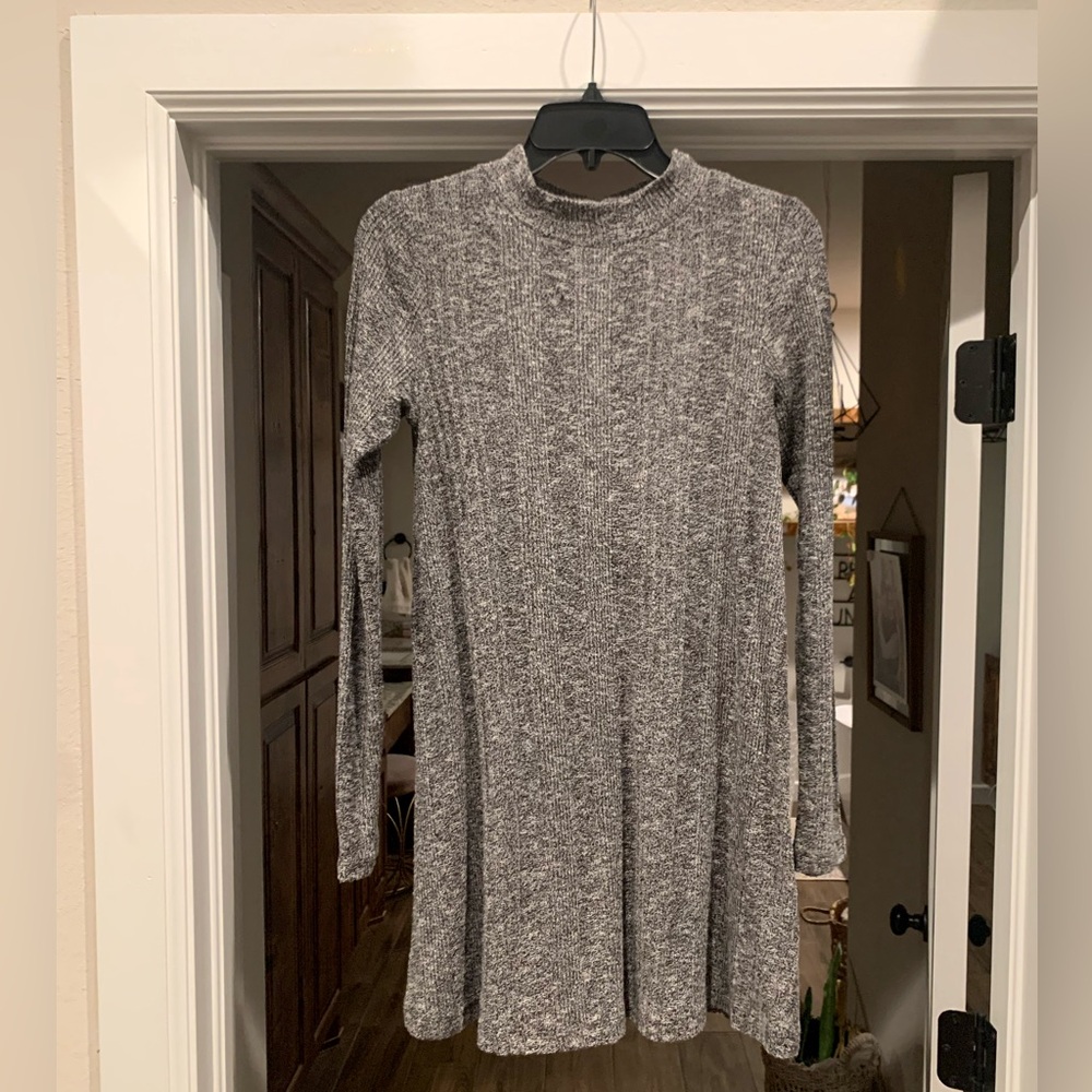 Small dark grey sweater dress. Very flattering! Brand: Mossimo Supply
